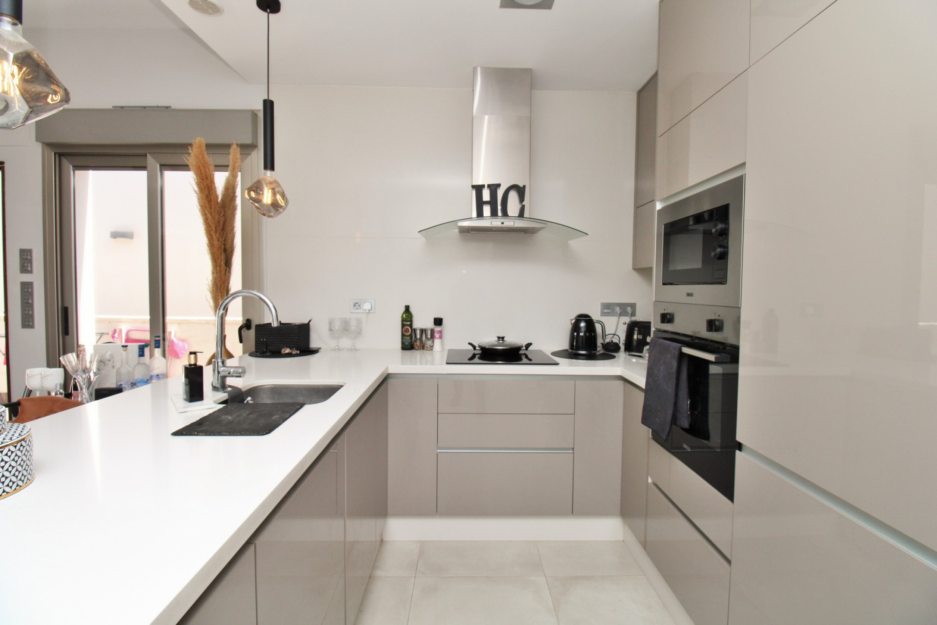 Resale - Villa - Villamartín