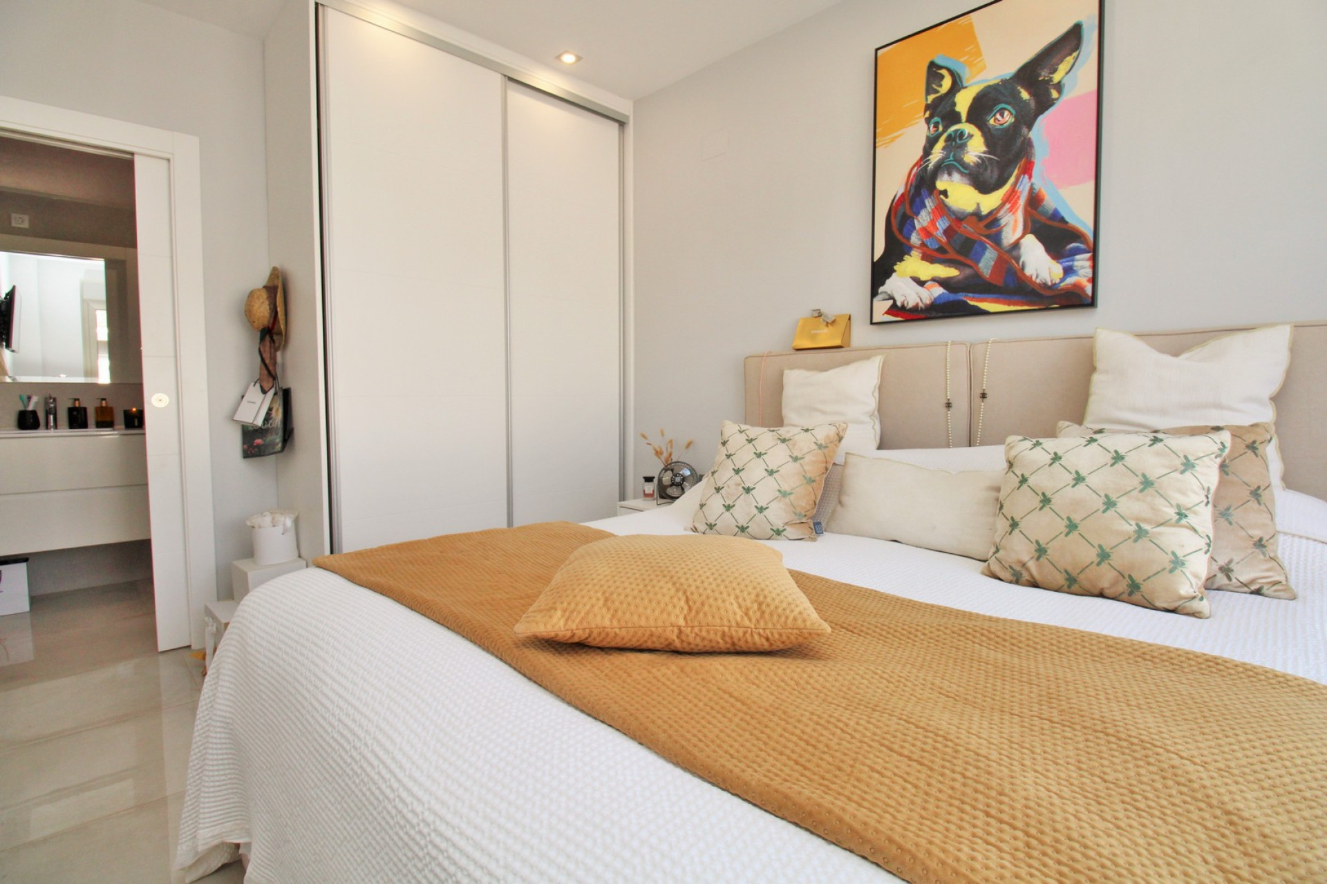 Resale - Villa - Villamartín