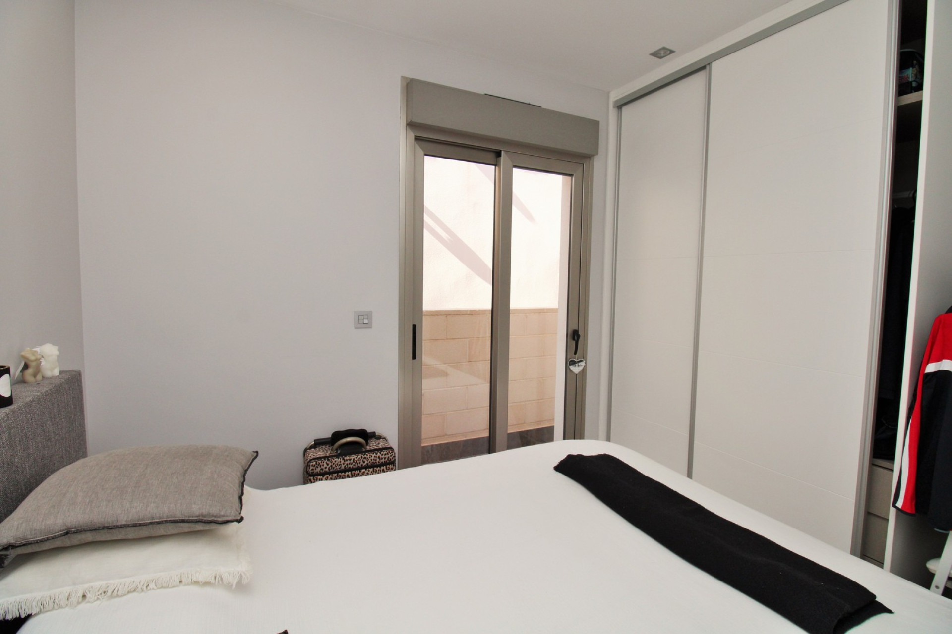 Resale - Villa - Villamartín