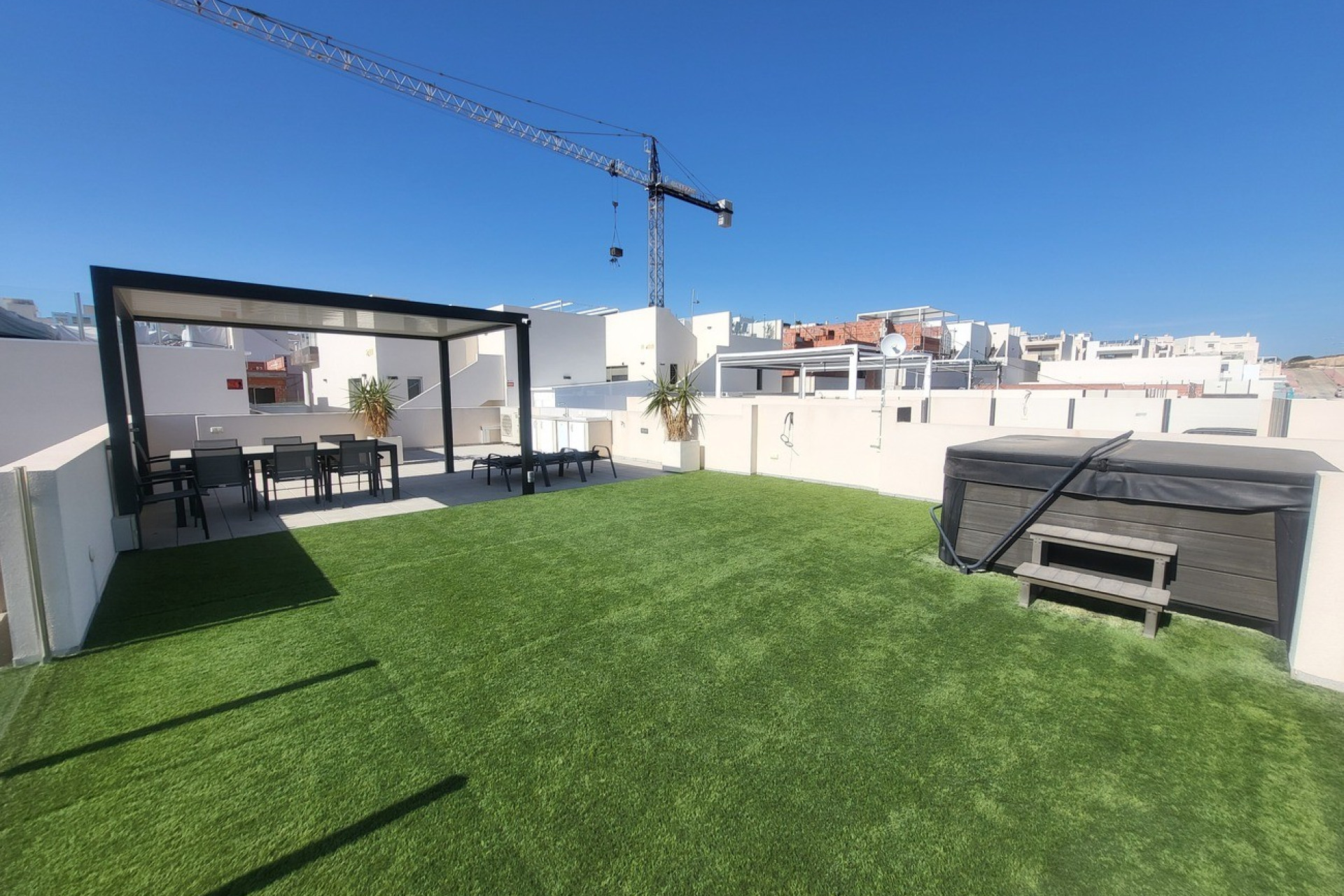 Resale - Villa - Villamartín