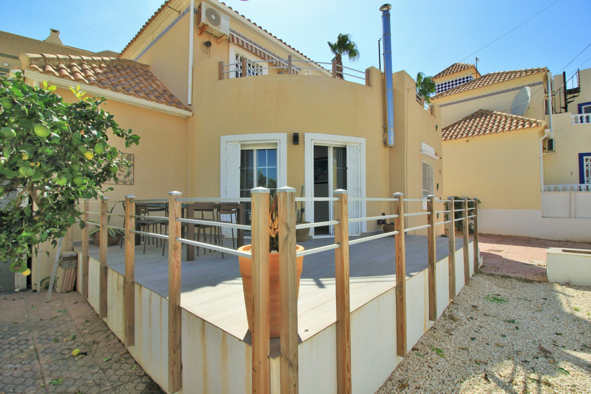 Resale - Villa - Villamartín