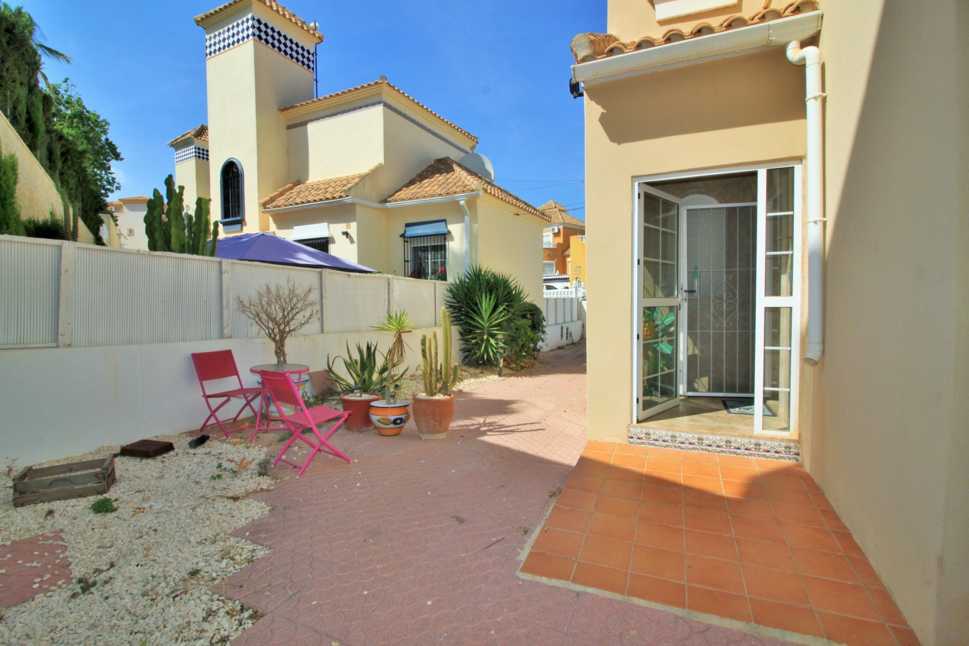 Resale - Villa - Villamartín