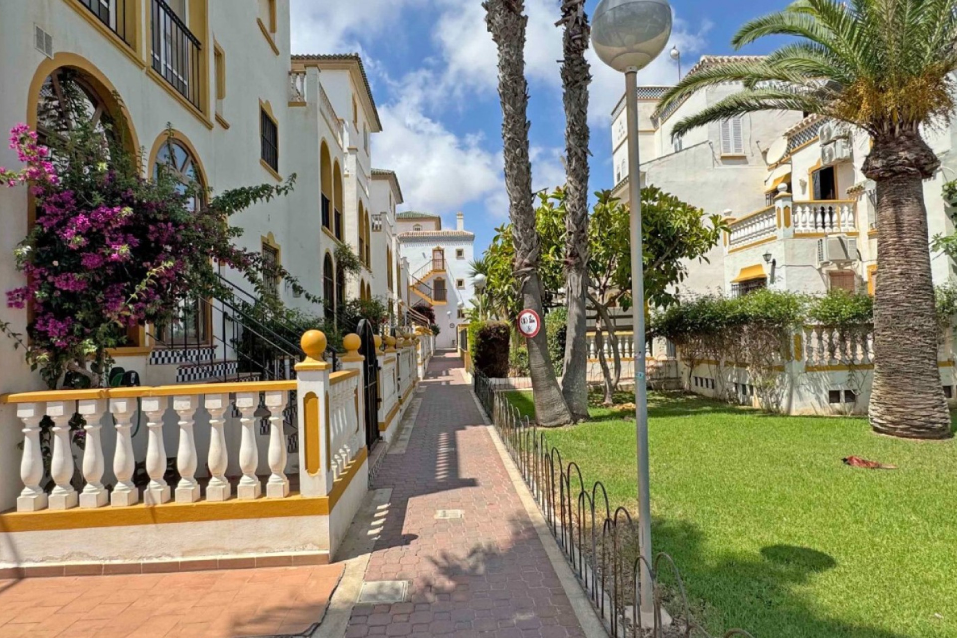 Reventa - Adosado - Torrevieja - Torrelamata - La Mata