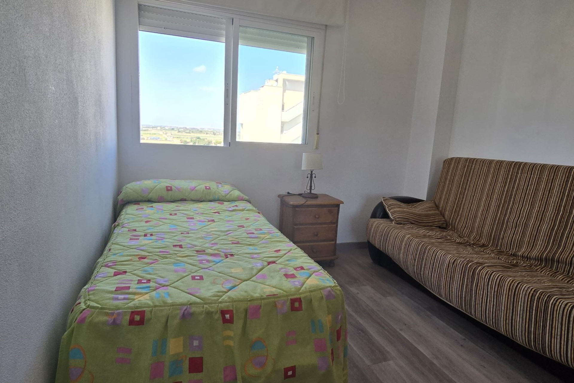 Reventa - Apartamento / piso - Guardamar del Segura