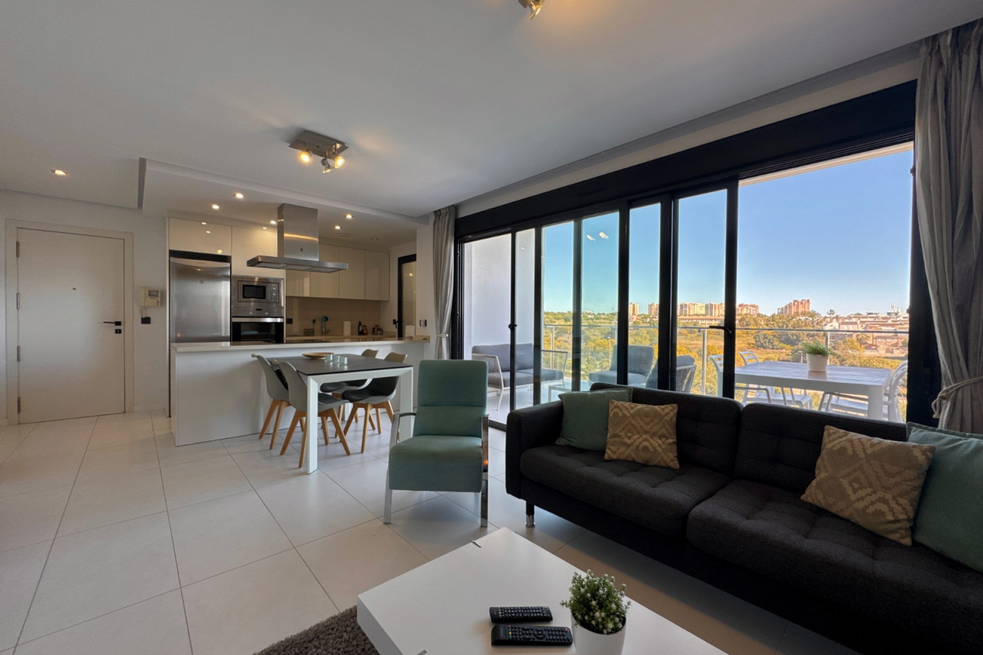 Reventa - Apartamento / piso - Pilar de la Horadada - Mil Palmeras