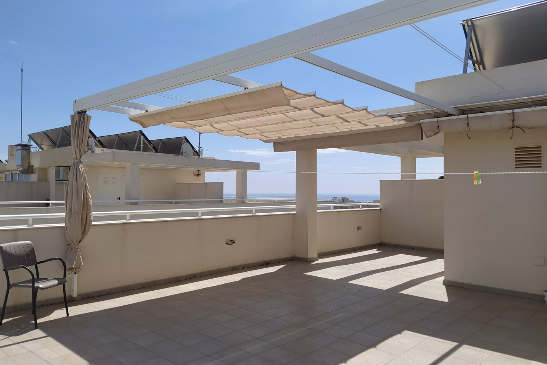 Reventa - Apartamento / piso - Piles - Playa