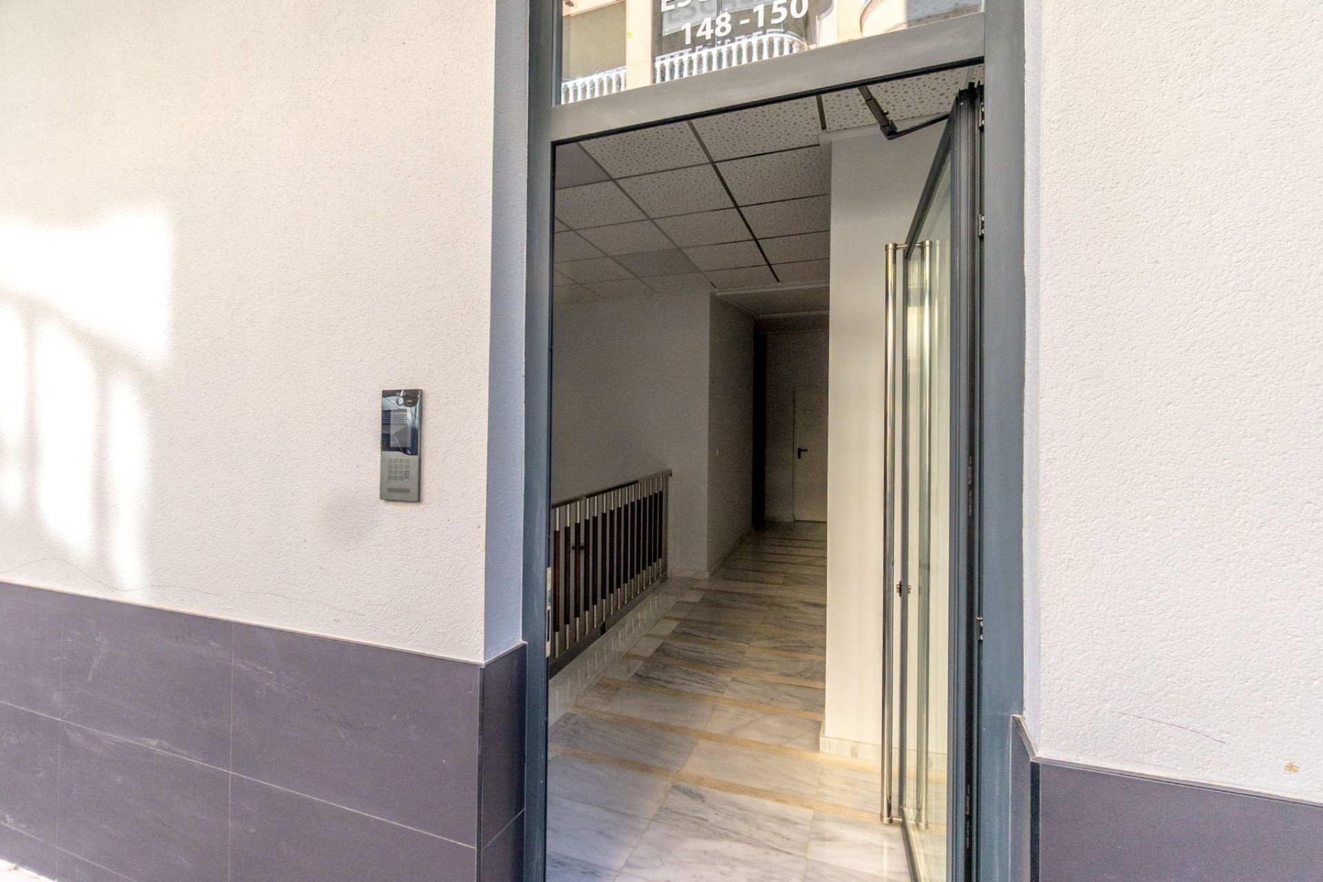 Reventa - Apartamento / piso - ﻿Torrevieja (Alicante) - Playa de El Cura