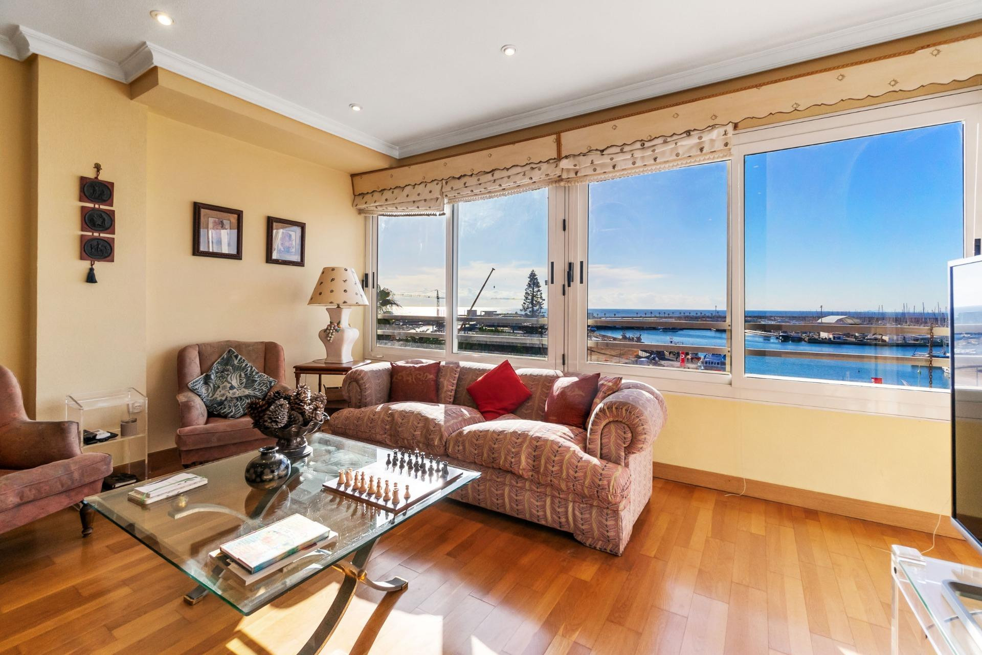 Reventa - Apartamento / piso - Torrevieja - Centro - Muelle Pesquero