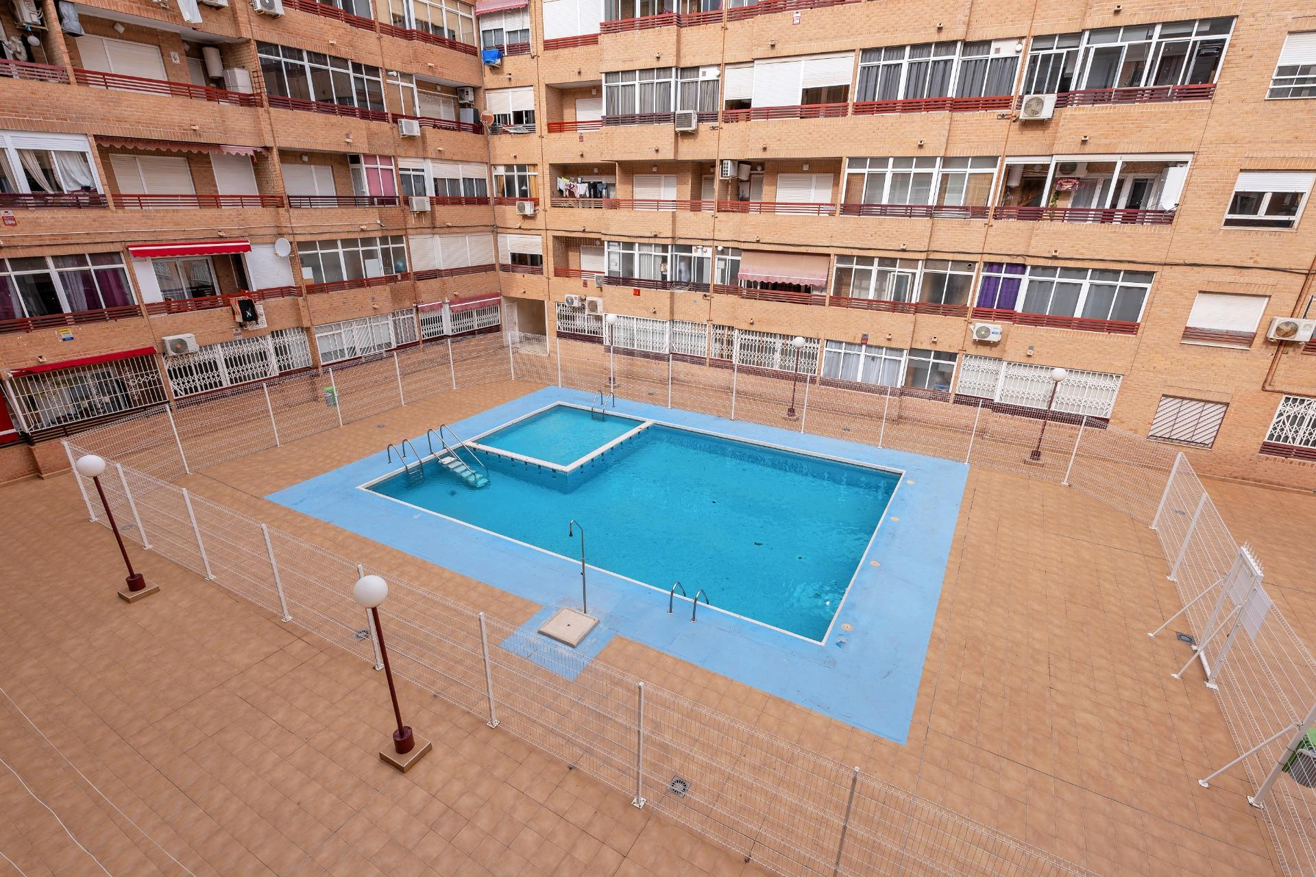 Reventa - Apartamento / piso - Torrevieja - Centro