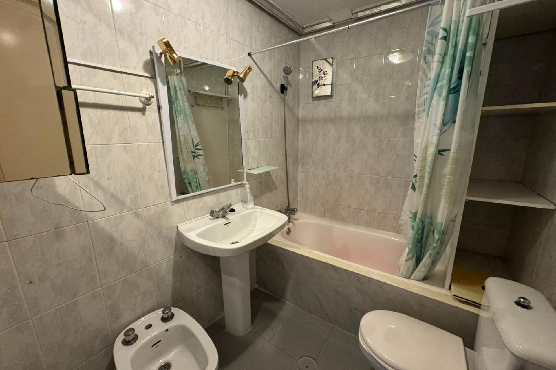 Reventa - Apartamento / piso - Torrevieja - Centro