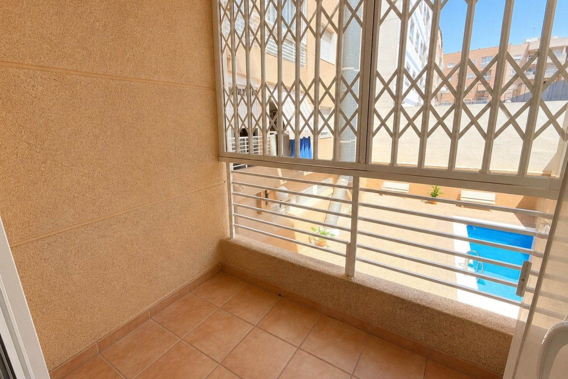 Reventa - Apartamento / piso - Torrevieja - Estacion de autobuses