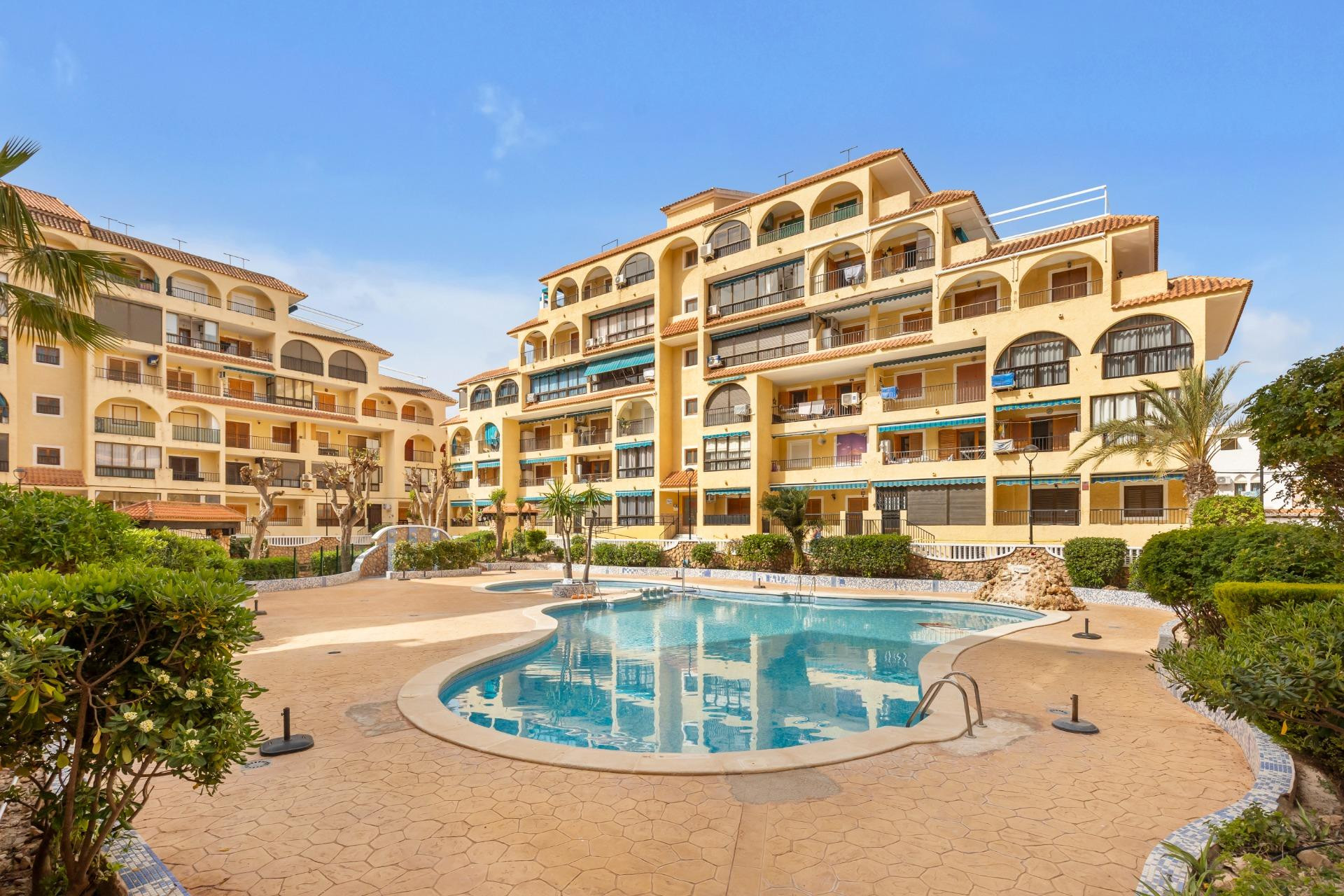 Reventa - Apartamento / piso - Torrevieja - La Mata