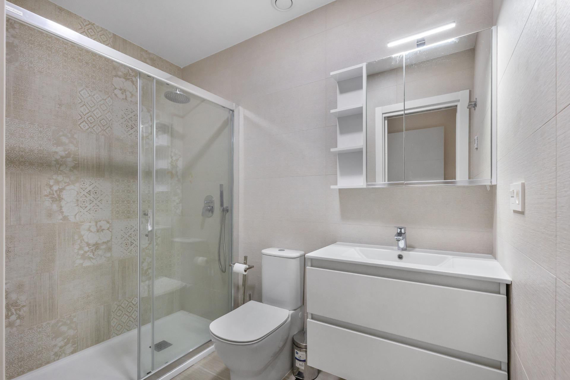 Reventa - Apartamento / piso - Torrevieja - Los Frutales