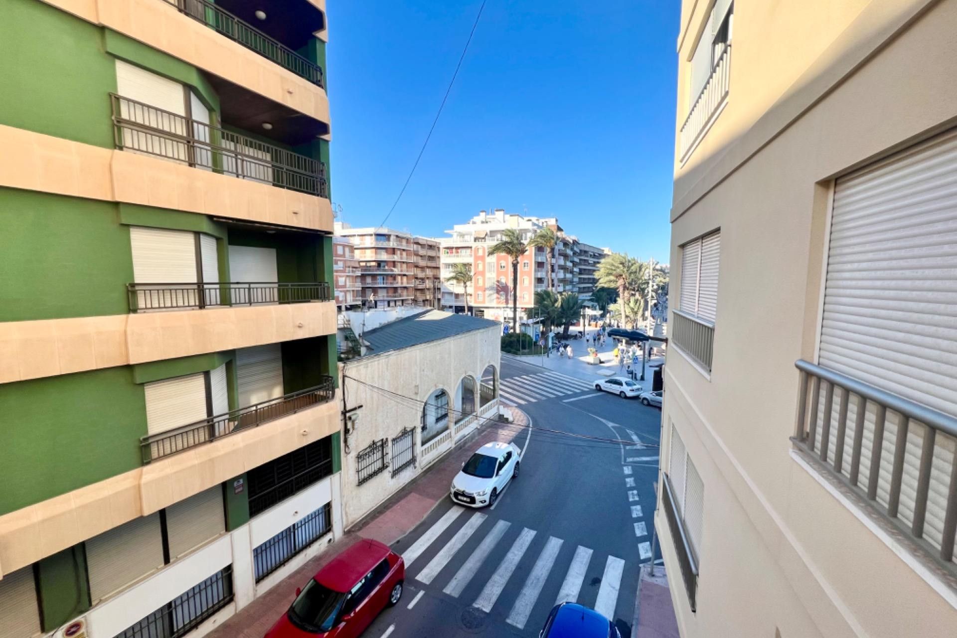 Reventa - Apartamento / piso - Torrevieja - Playa del cura