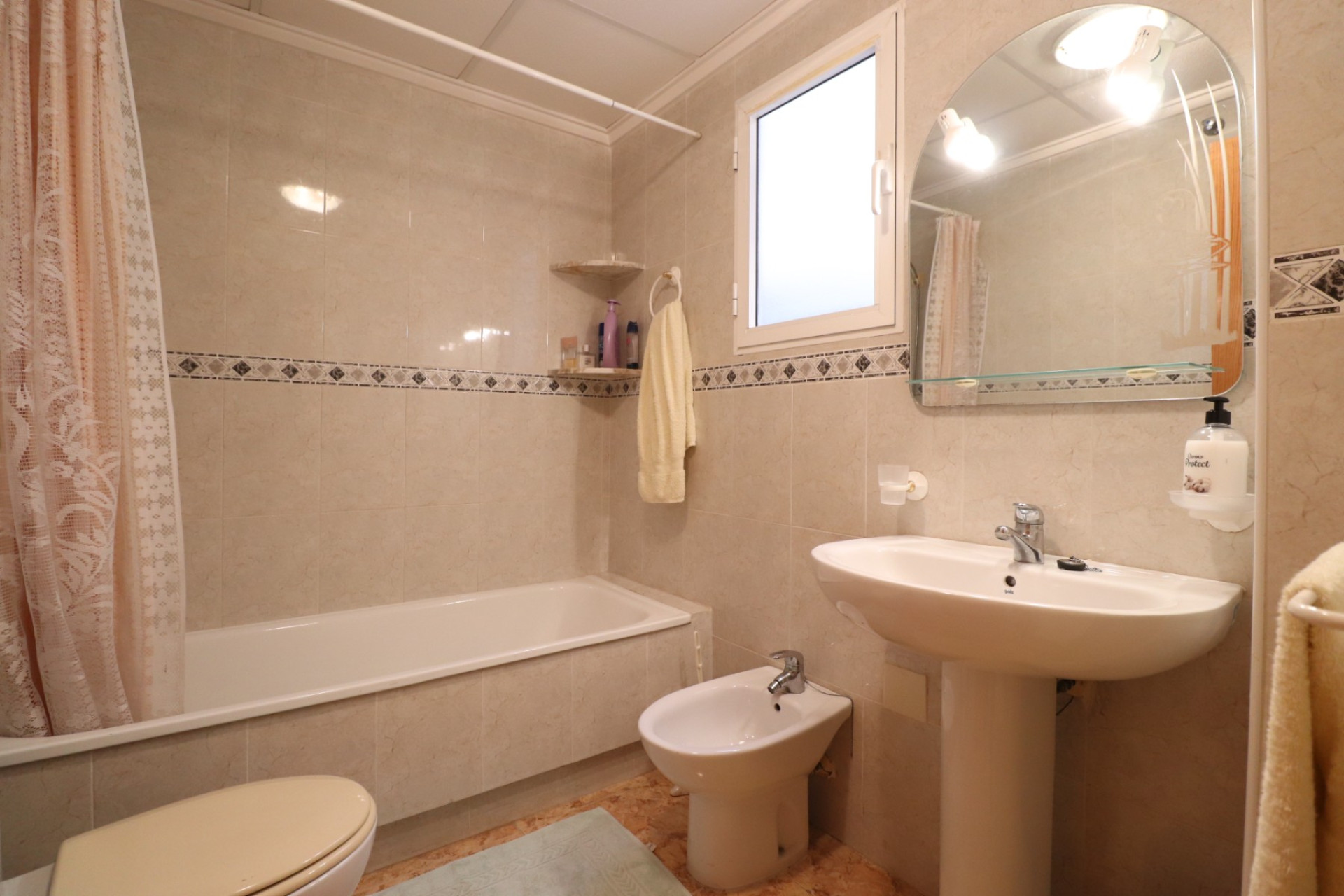 Reventa - Apartamento / piso - Torrevieja - Torrevieja - Centre