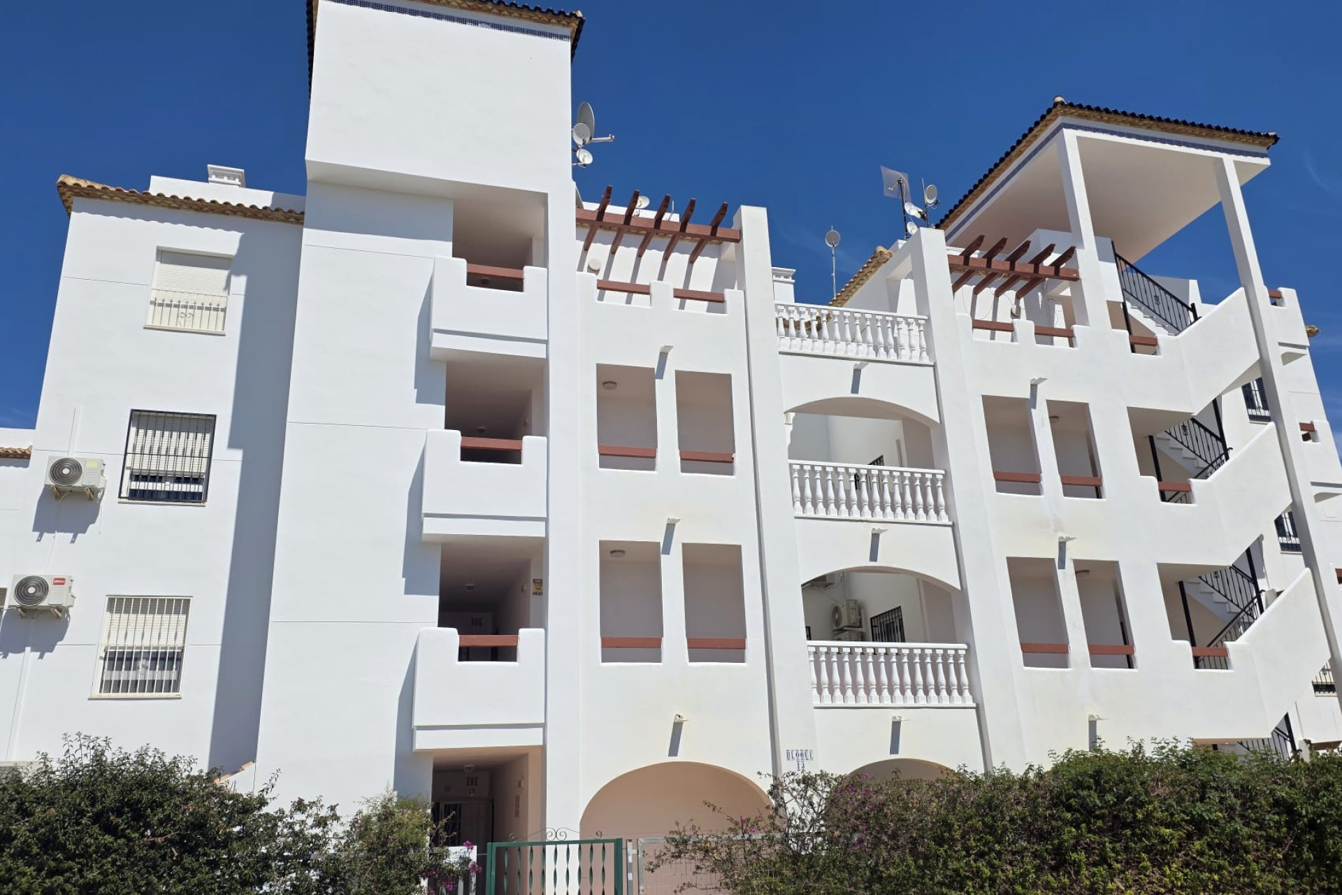 Reventa - Apartamento / piso - Villamartín - PAU 8