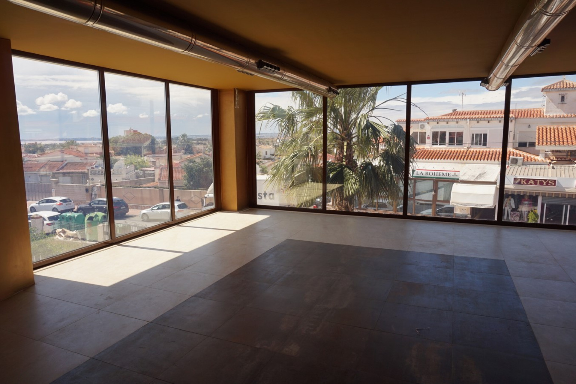 Reventa - Comercial - Ciudad Quesada