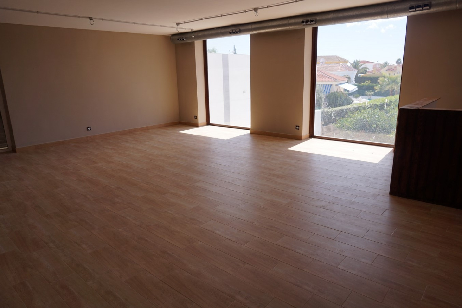 Reventa - Comercial - Ciudad Quesada