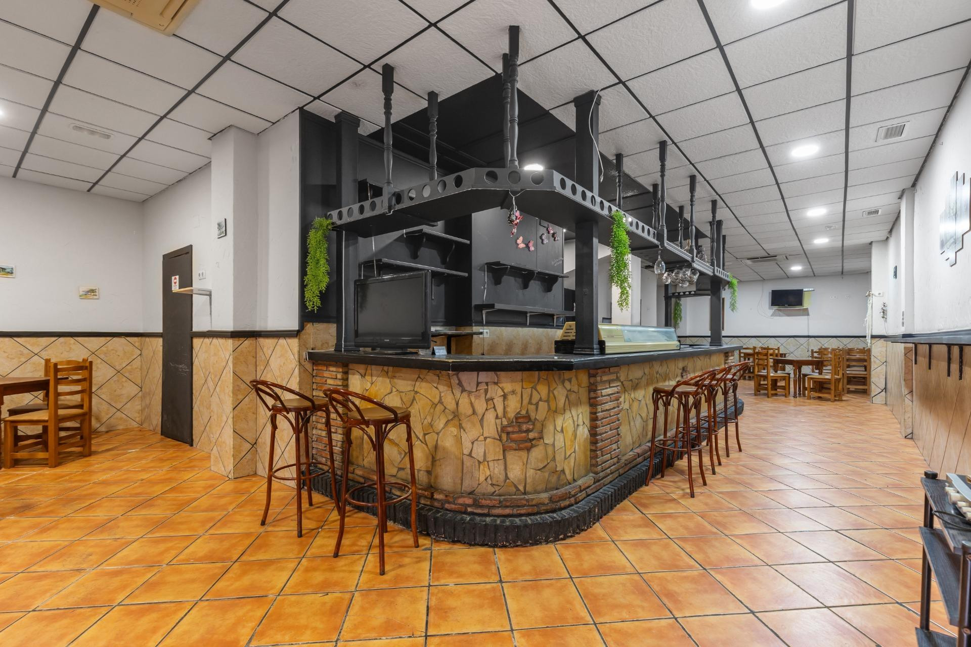 Reventa - Comercial - Torrevieja - Estacion de autobuses