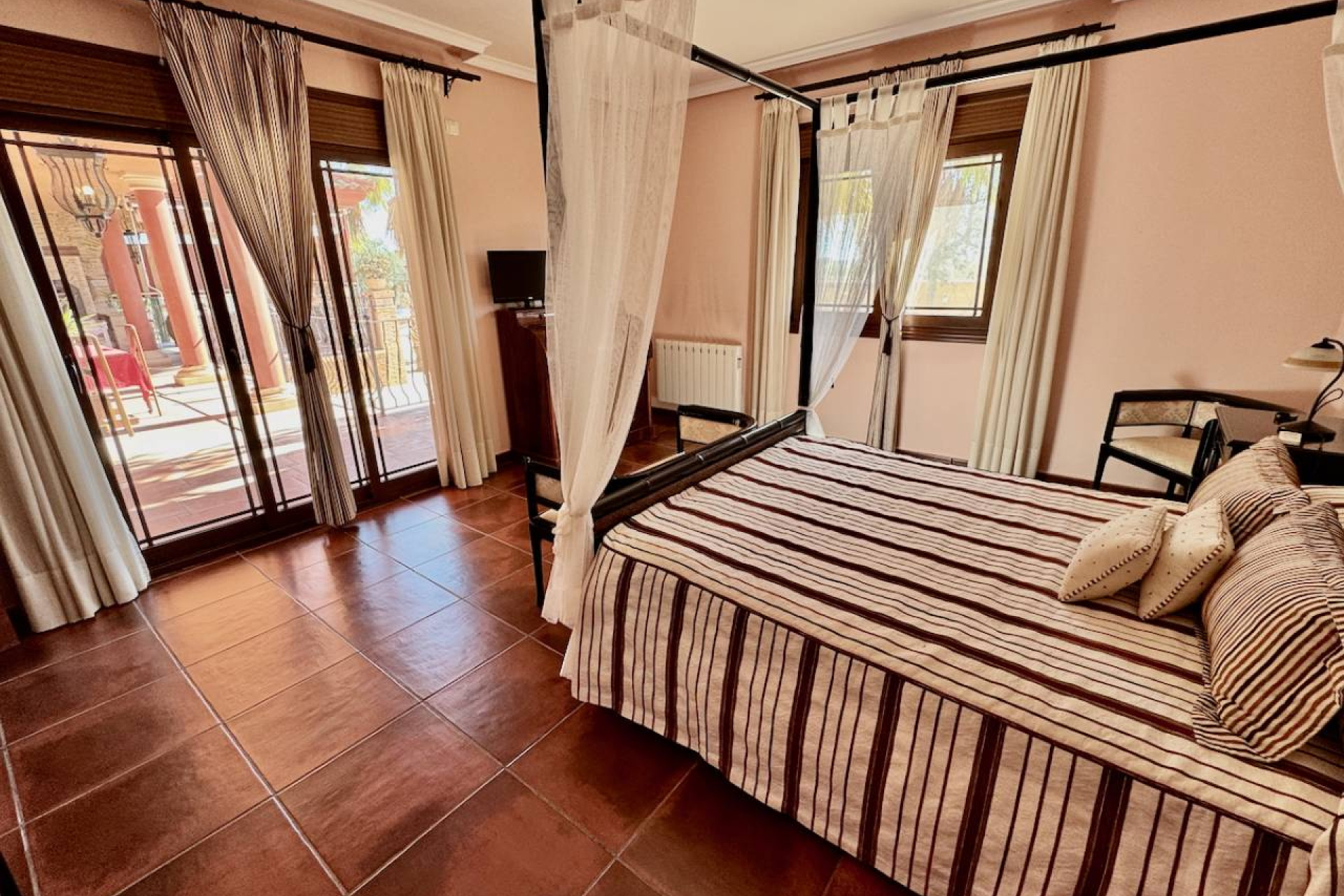 Reventa - Finca / Casa de Campo - Los Montesinos