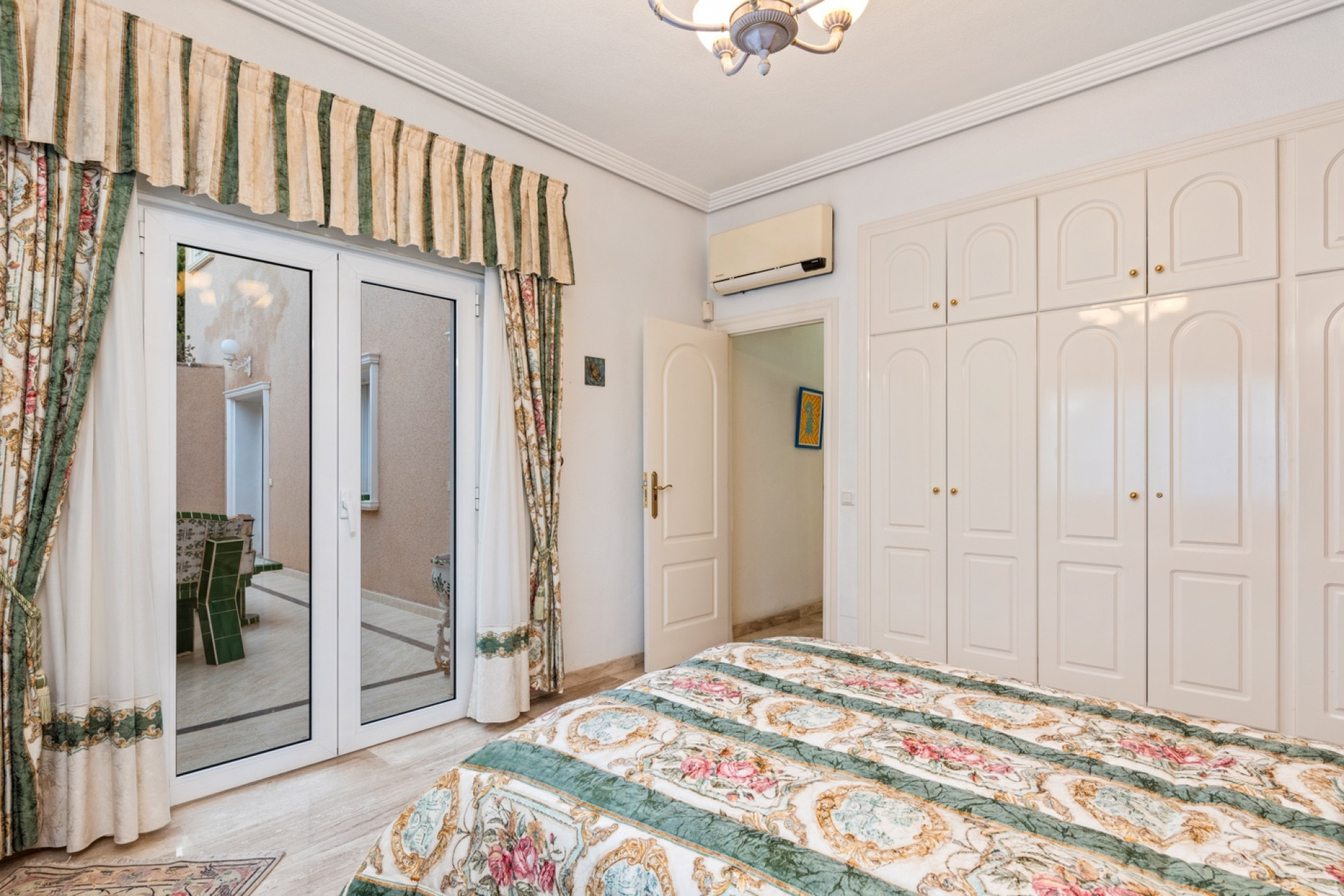 Reventa - Villa - Ciudad Quesada - Doña pepa