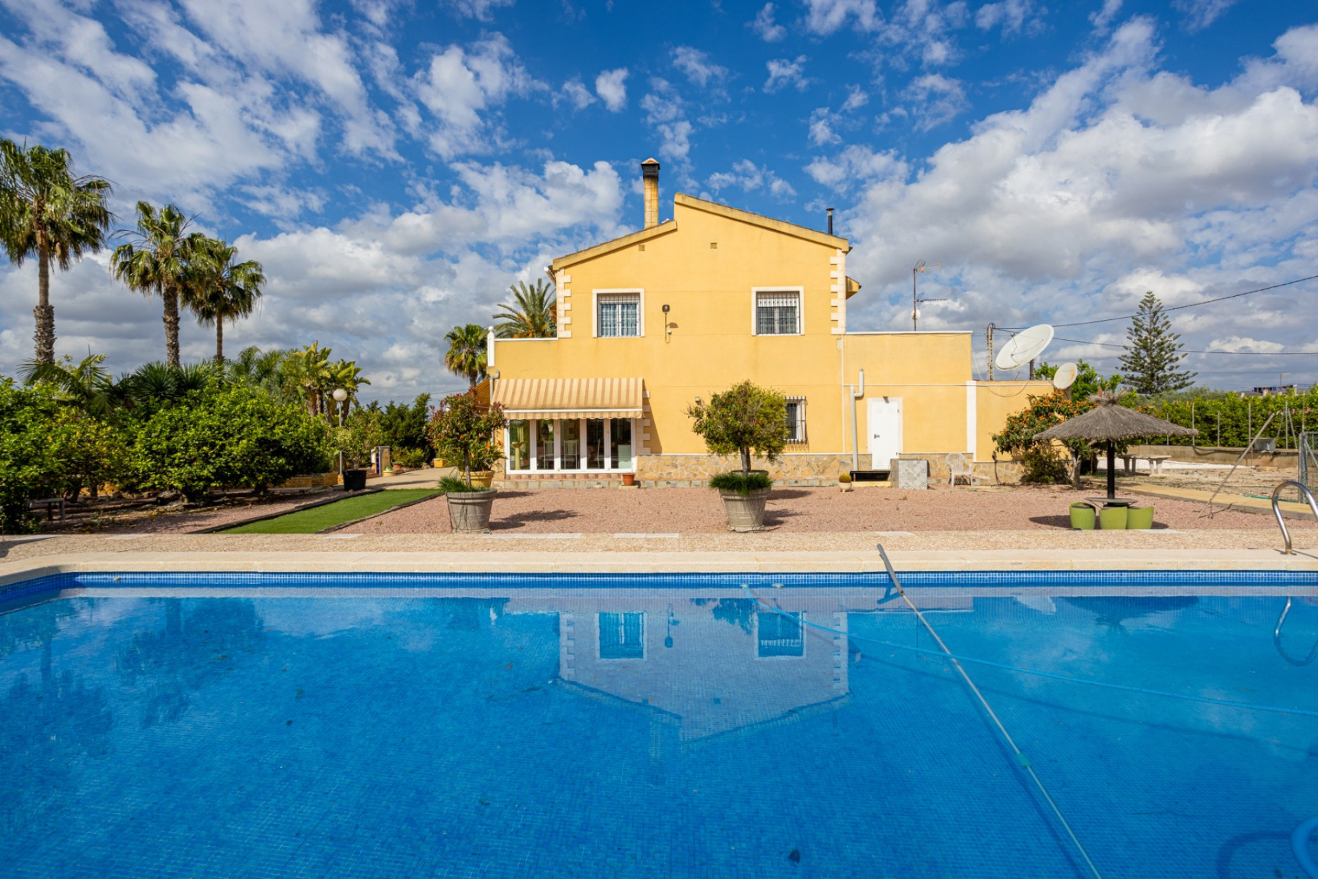 Reventa - Villa - Elche - La Hoya