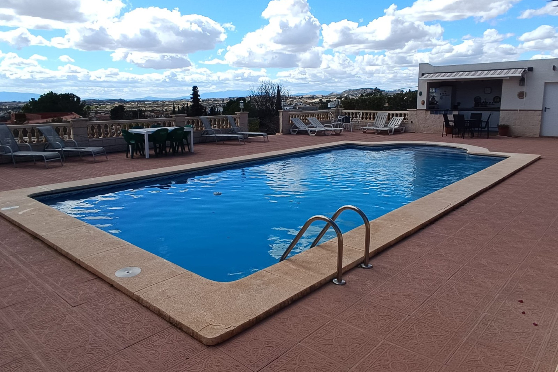 Reventa - Villa - Fortuna