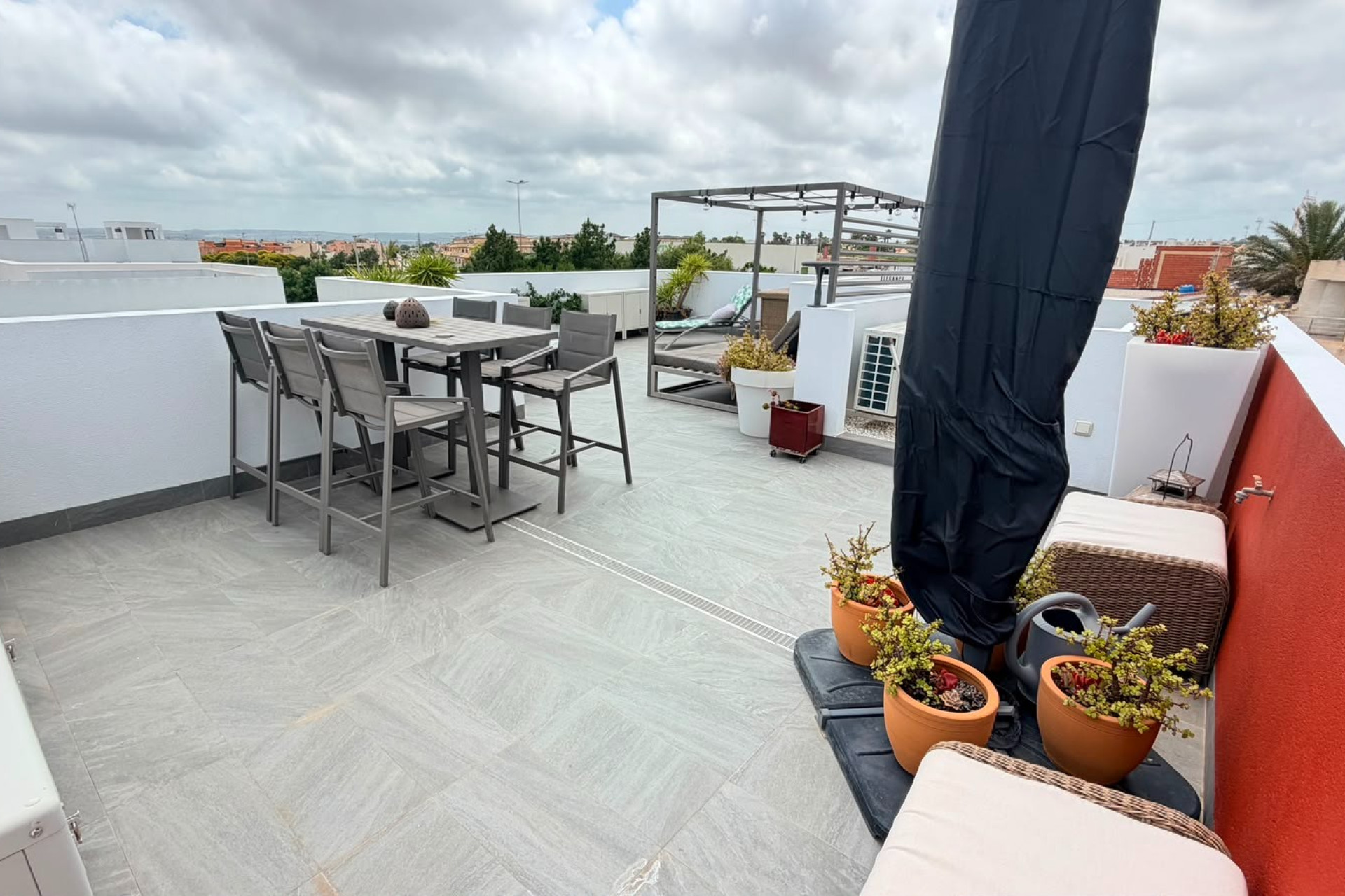 Reventa - Villa - Los Montesinos - La Herrada
