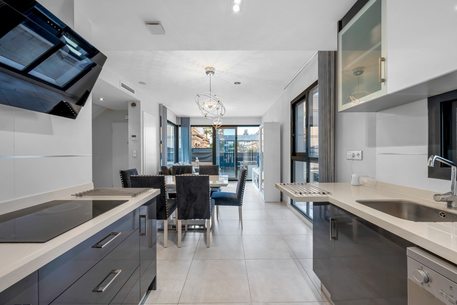 Reventa - Villa - Orihuela Costa