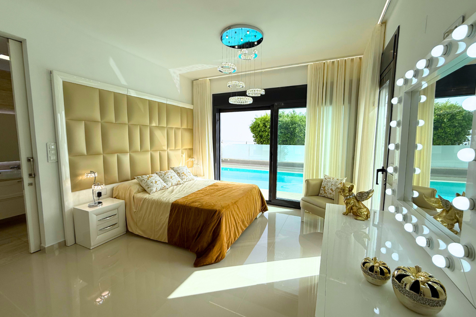 Reventa - Villa - San Miguel de Salinas