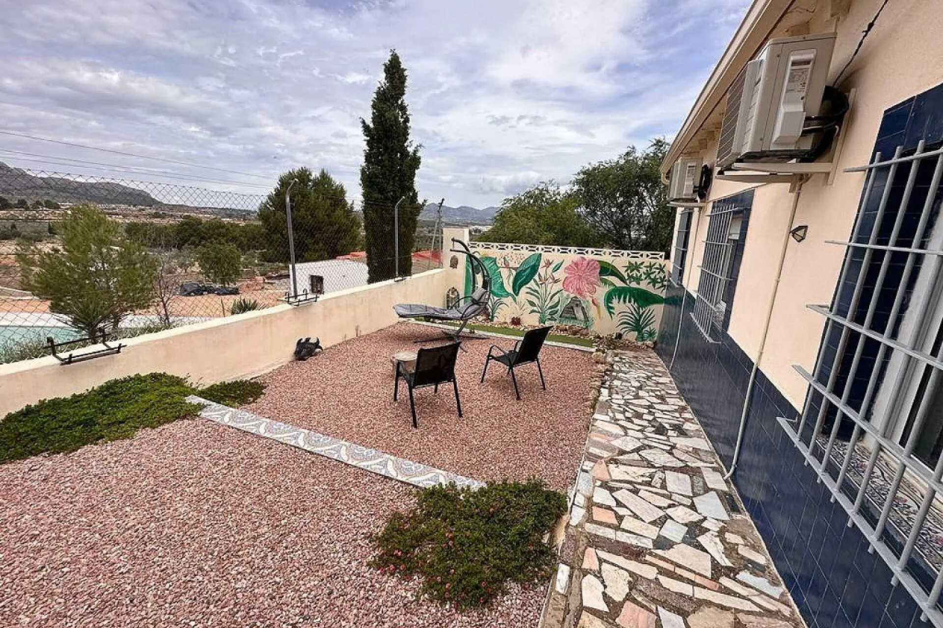 Reventa - Villa - Sax