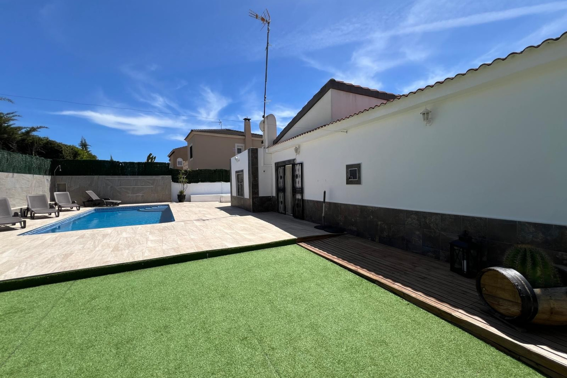 Reventa - Villa - Torrevieja - Los Balcones