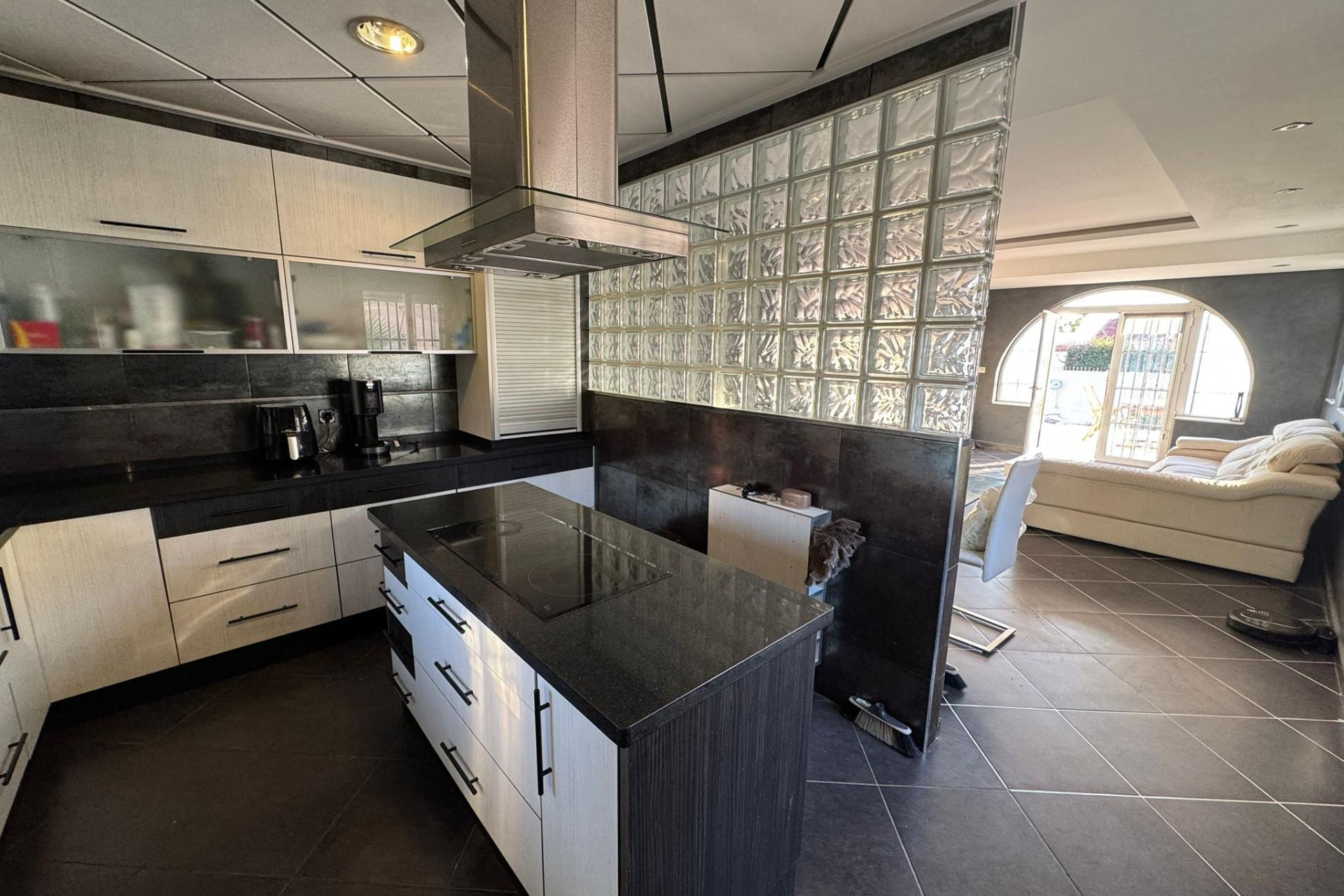 Reventa - Villa - Torrevieja - San luis