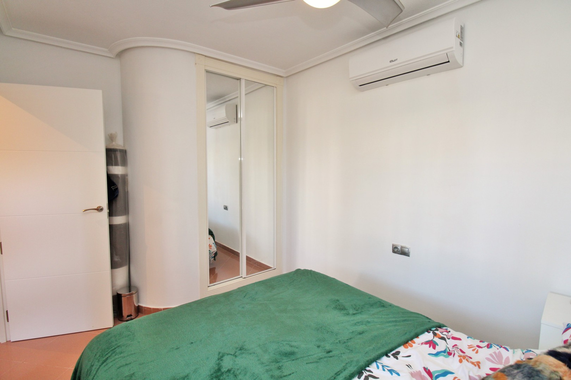 Reventa - Villa - Villamartín - Los Dolses