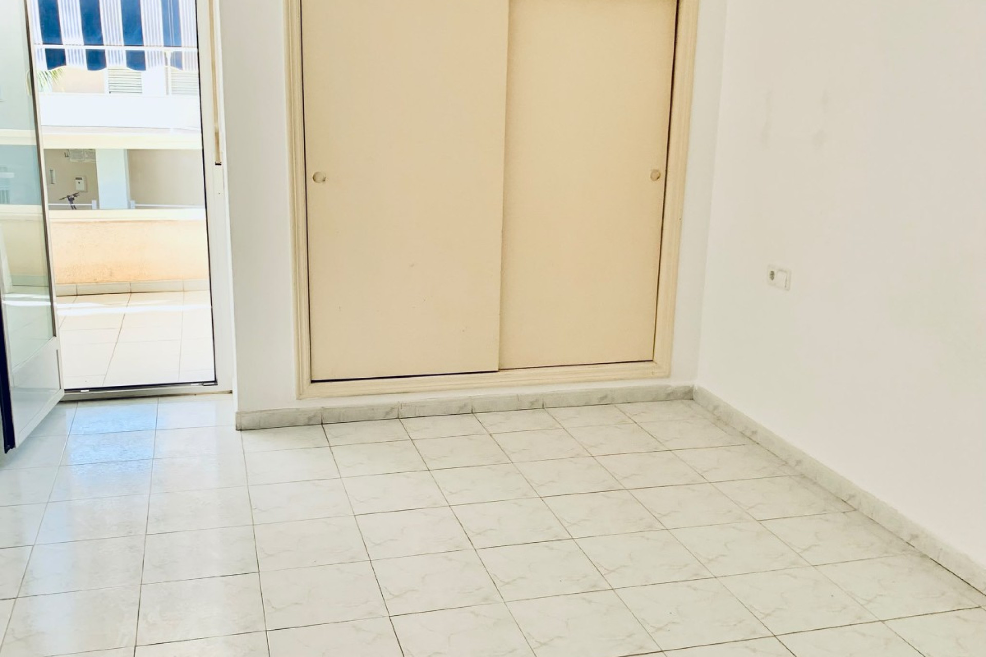 Revente - Appartement - Albir