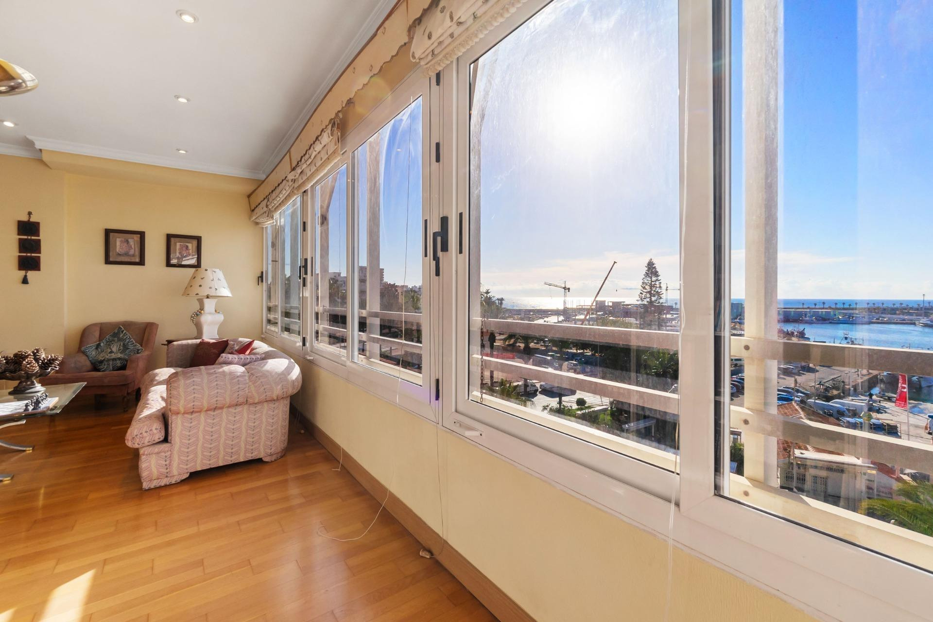 Revente - Appartement - Torrevieja - Centro - Muelle Pesquero