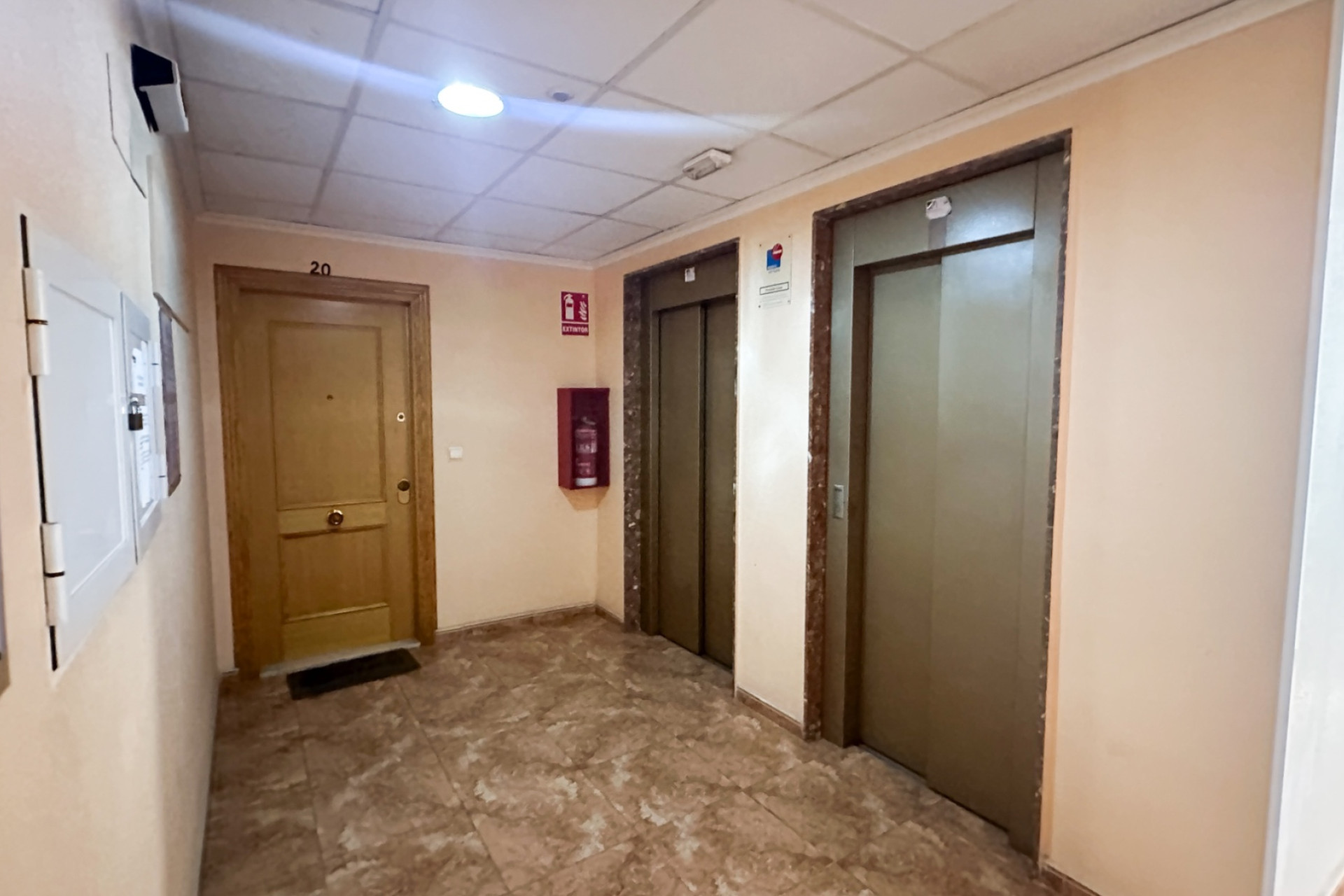 Revente - Appartement - Torrevieja - Centro