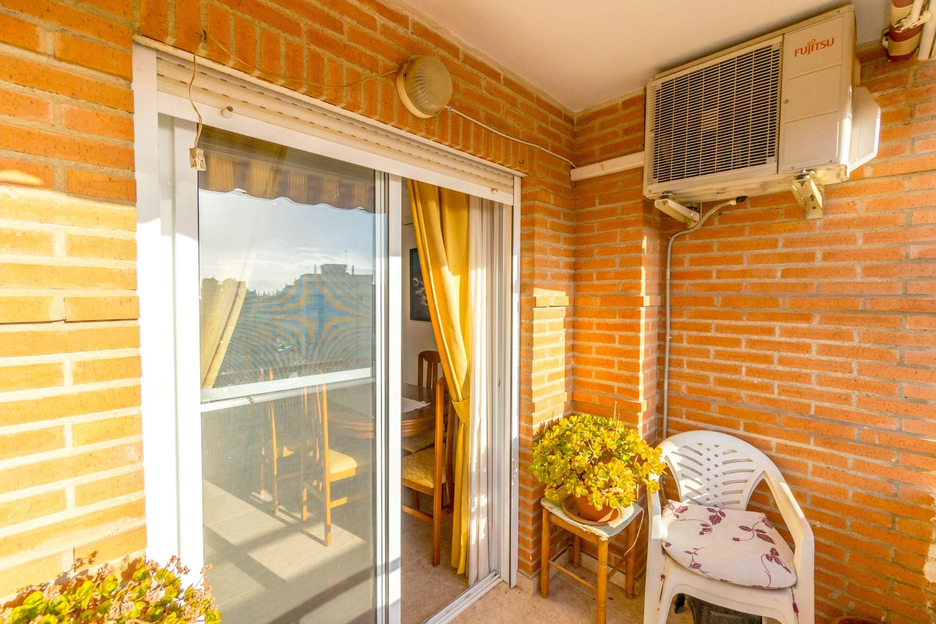 Revente - Appartement - Torrevieja - Nueva Torrevieja