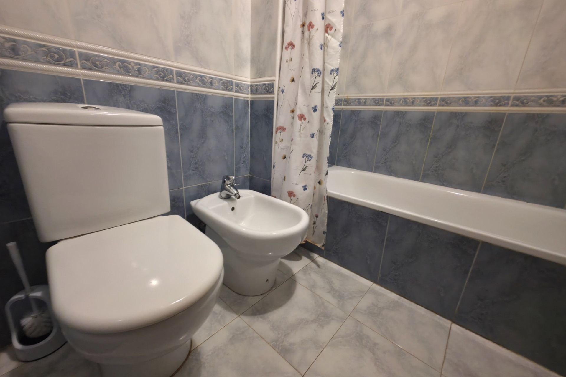 Revente - Appartement - Torrevieja - Paseo maritimo