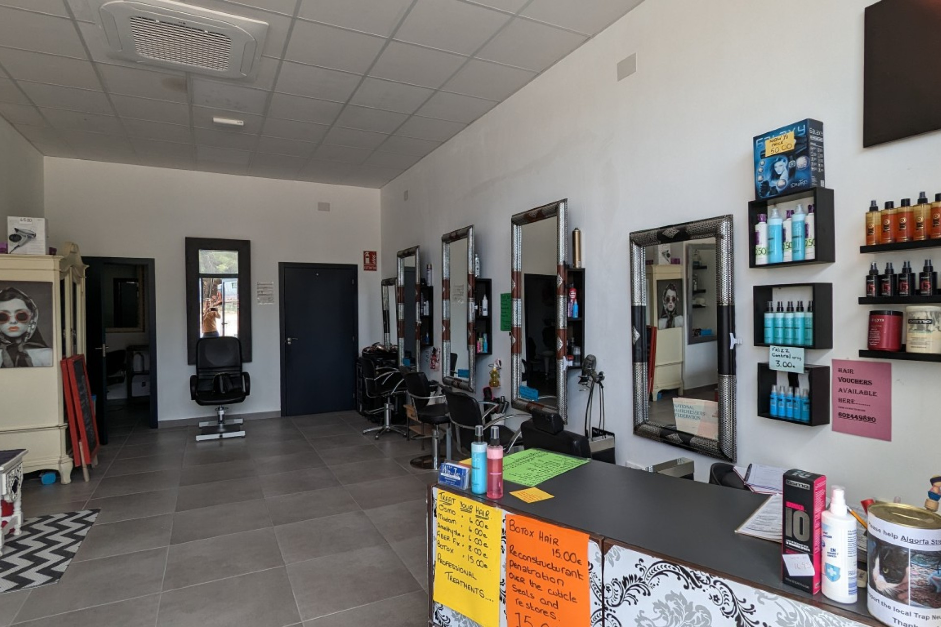 Revente - Commercial - Lo Crispin