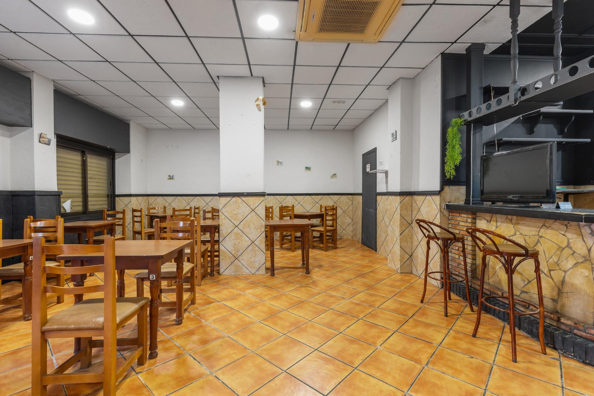 Revente - Commercial - Torrevieja - Estacion de autobuses