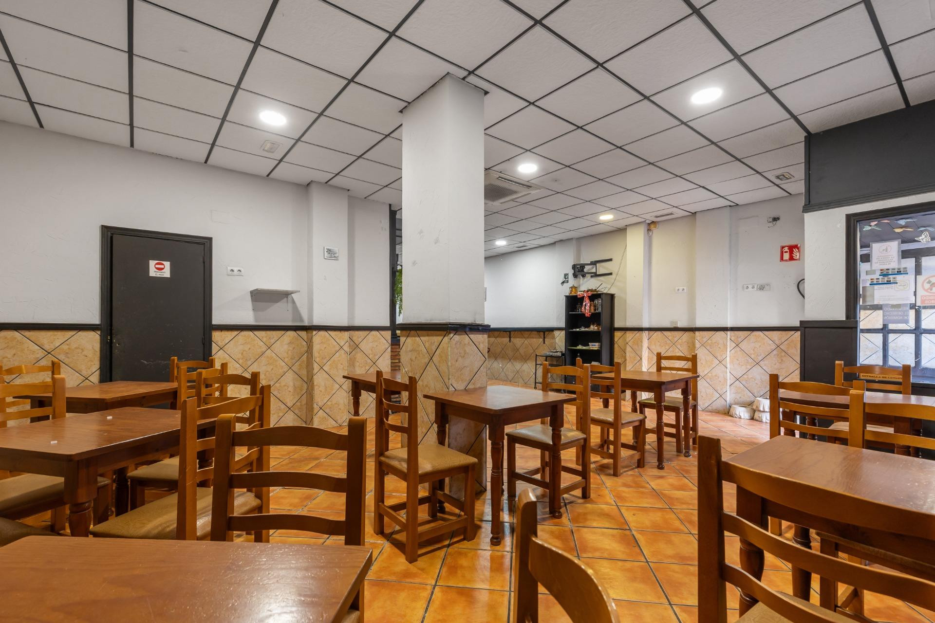 Revente - Commercial - Torrevieja - Estacion de autobuses