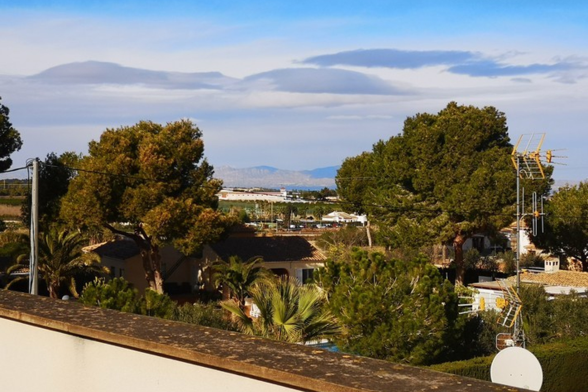 Revente - Maison de ville - Montesinos - La Herrada