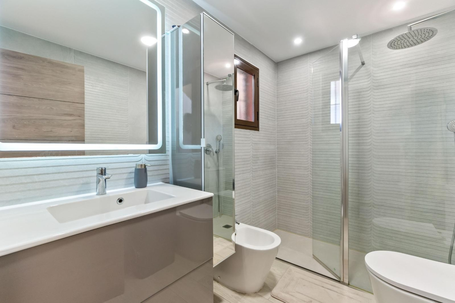 Revente - Maison de ville - Torrevieja - Aguas Nuevas