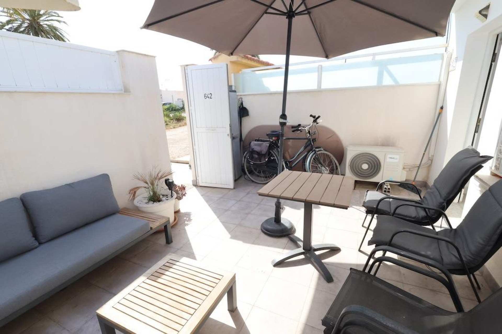 Revente - Maison de ville - Torrevieja - La Siesta - El Salado -  Torreta