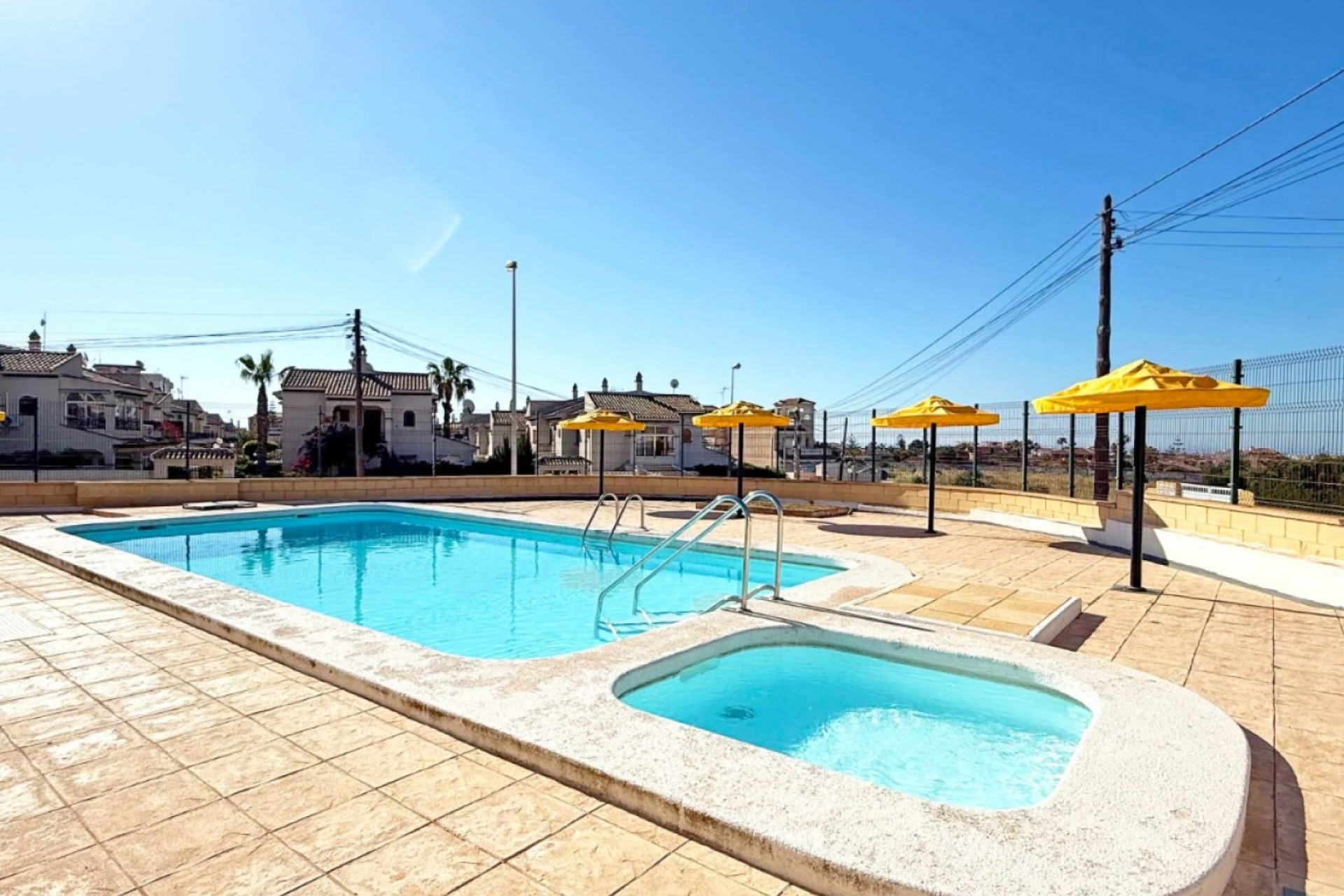 Revente - Maison de ville - Torrevieja - Torrelamata - La Mata