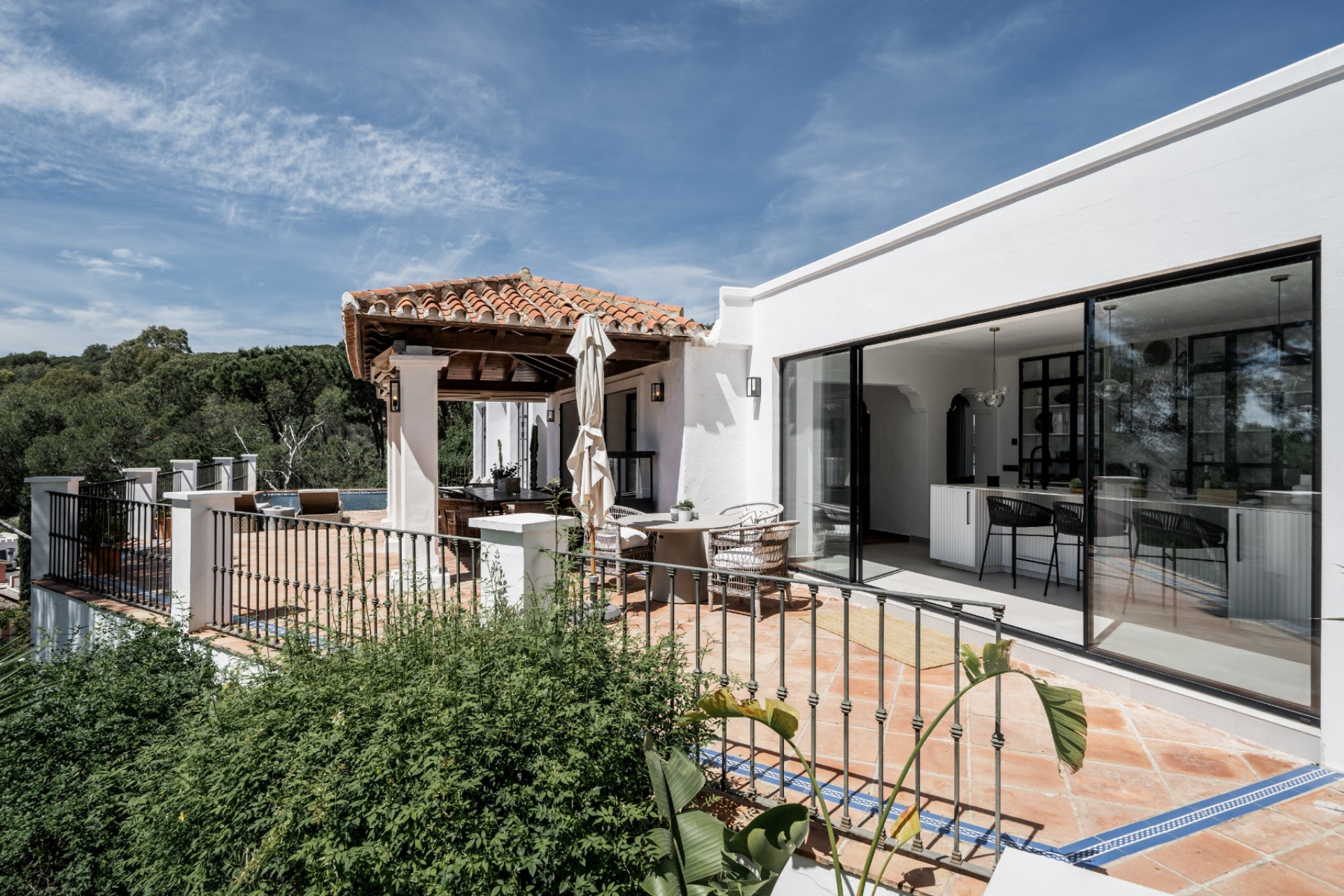 Revente - Villa - Benahavis - Benahavís