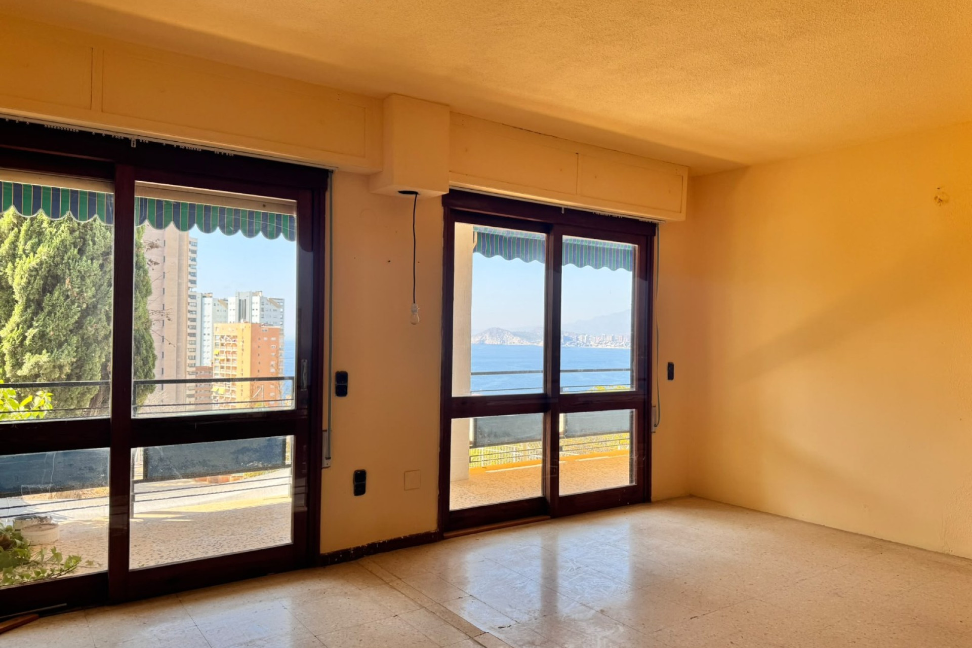 Revente - Villa - Benidorm - Rincón de Loix