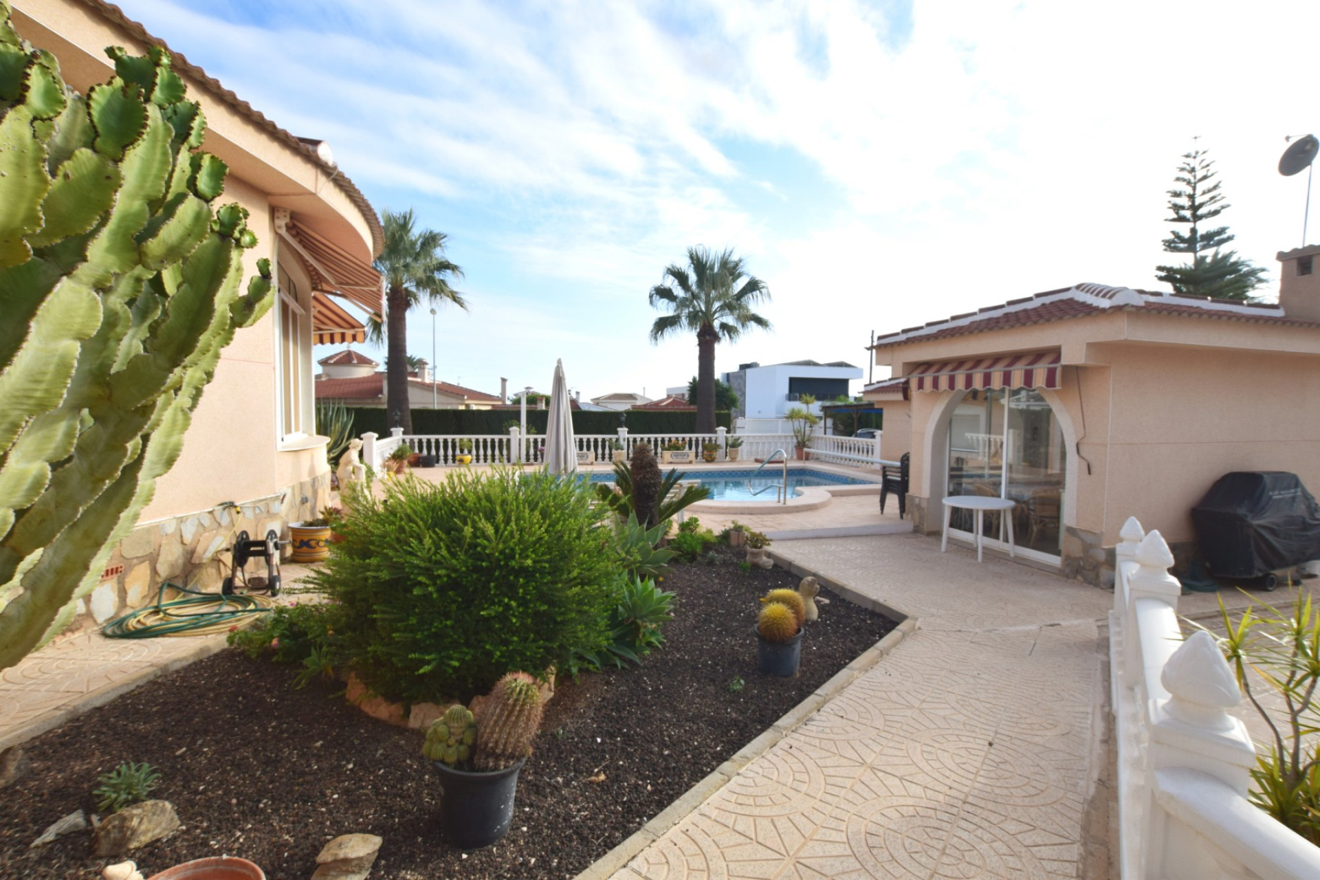 Revente - Villa - Ciudad Quesada