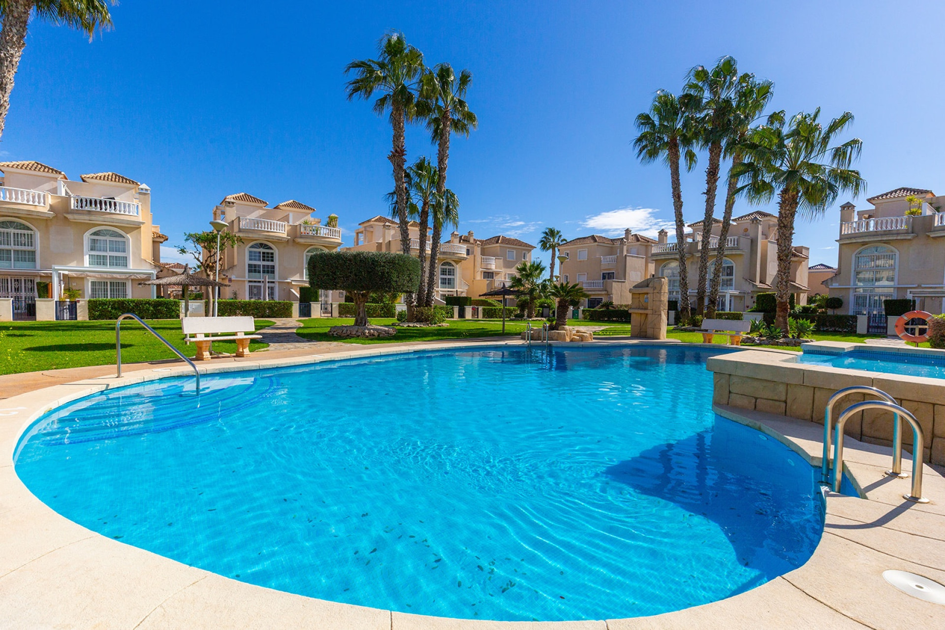 Revente - Villa - Guardamar del Segura - El Raso